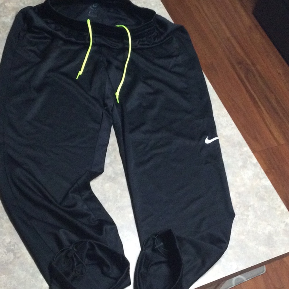 Nike jogging pants
